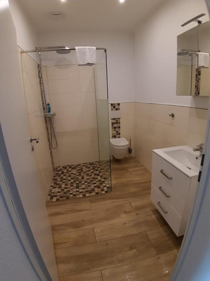 Ferienwohnung Carina Wilhelmshaven Exteriör bild